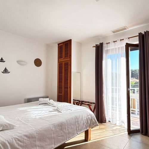 Chambre double balcon côté mer