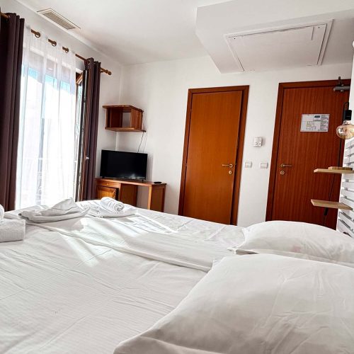 Chambre double balcon côté mer